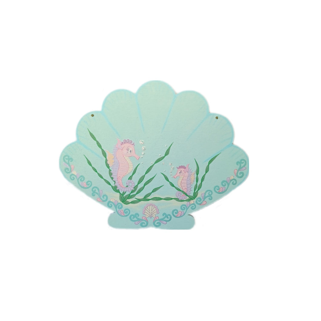 NEW Wood Shell shape decoration - Seahorse design