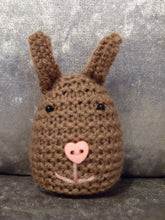 Egg cosy - With chocolate egg