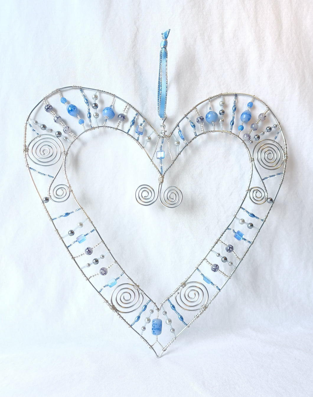 Heart Wall Hanger - Large - Silver/Blue